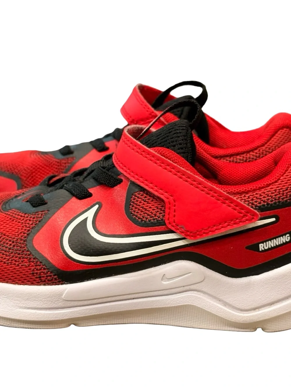 Nike cosmic runner